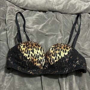 Victoria's Secret bombshell Leopard and Black Lace Bra